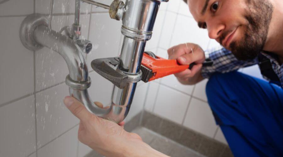 Local expert plumbing services in Thorn Hill, TN
